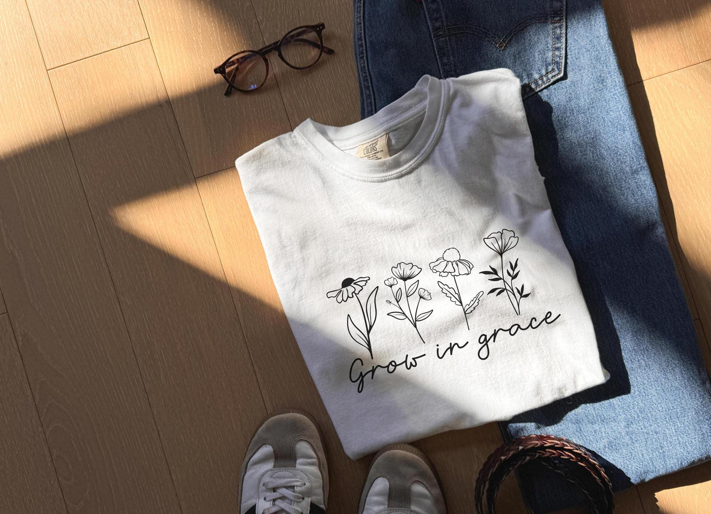 Grow in Grace Tee: Floral Graphic, Faith Based, Unisex Cotton