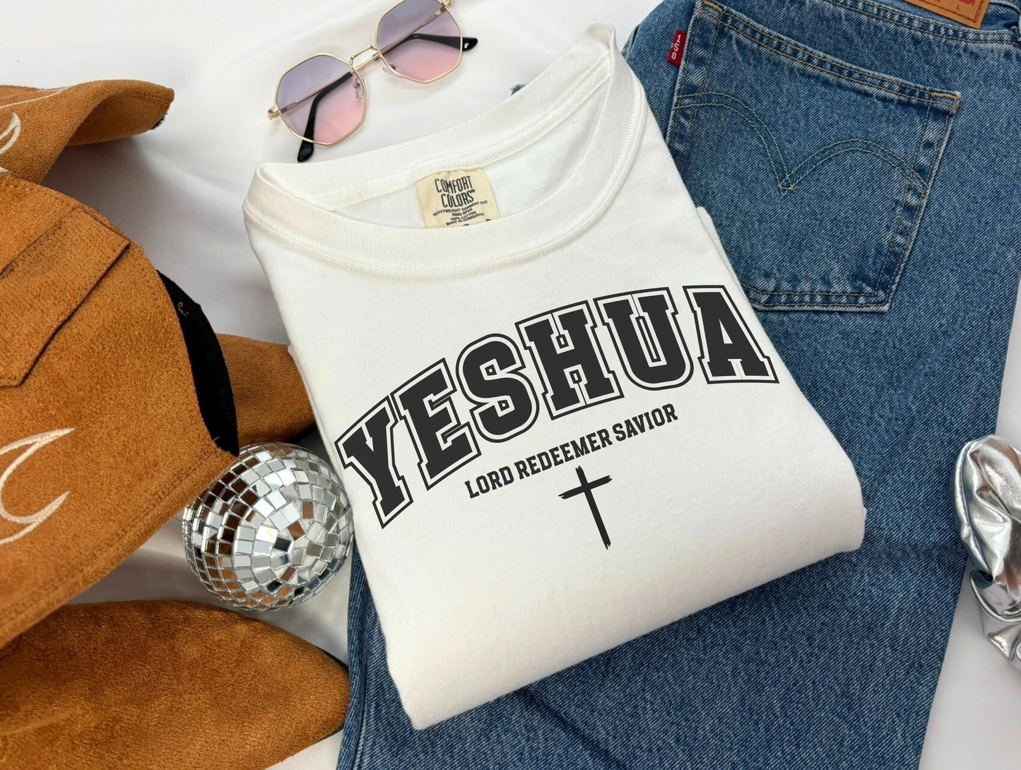 Yeshua Graphic Tee: Faith-Based Comfort, Religious Wear
