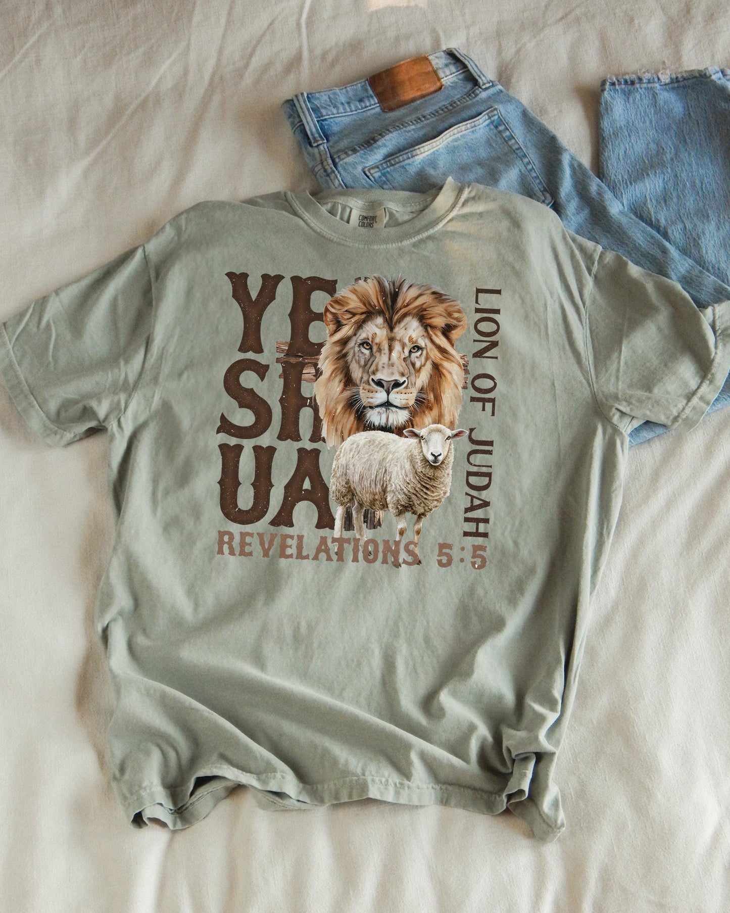 Yeshua Lion of Judah Shirt, Christian Graphic Tee, Revelation 5:5 Bible Verse Shirt, Jesus Tee, Faith-Based Oversized Shirt, Lamb of God Tee