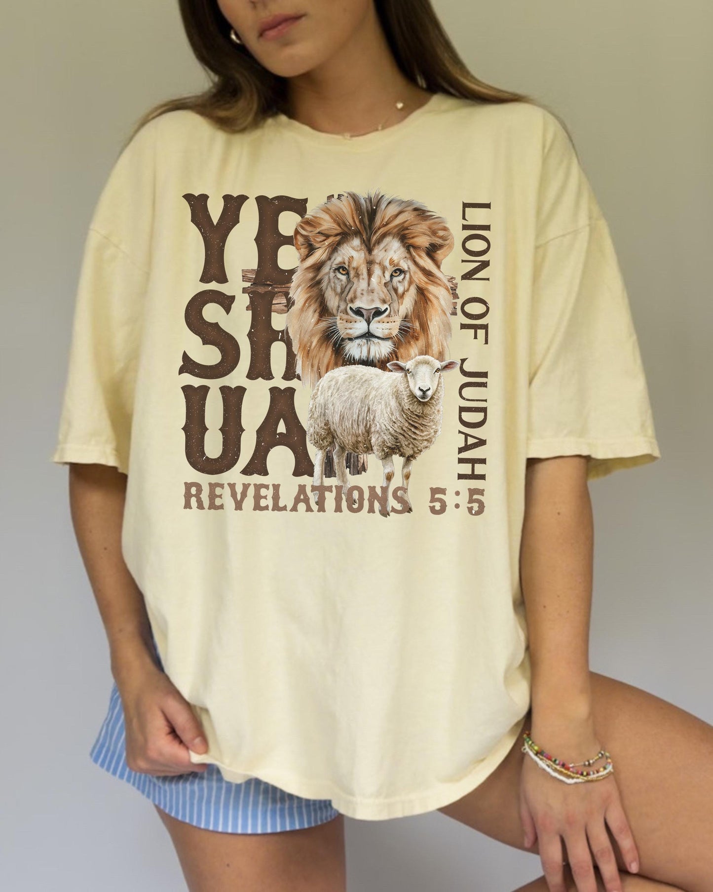 Yeshua Lion of Judah Shirt, Christian Graphic Tee, Revelation 5:5 Bible Verse Shirt, Jesus Tee, Faith-Based Oversized Shirt, Lamb of God Tee