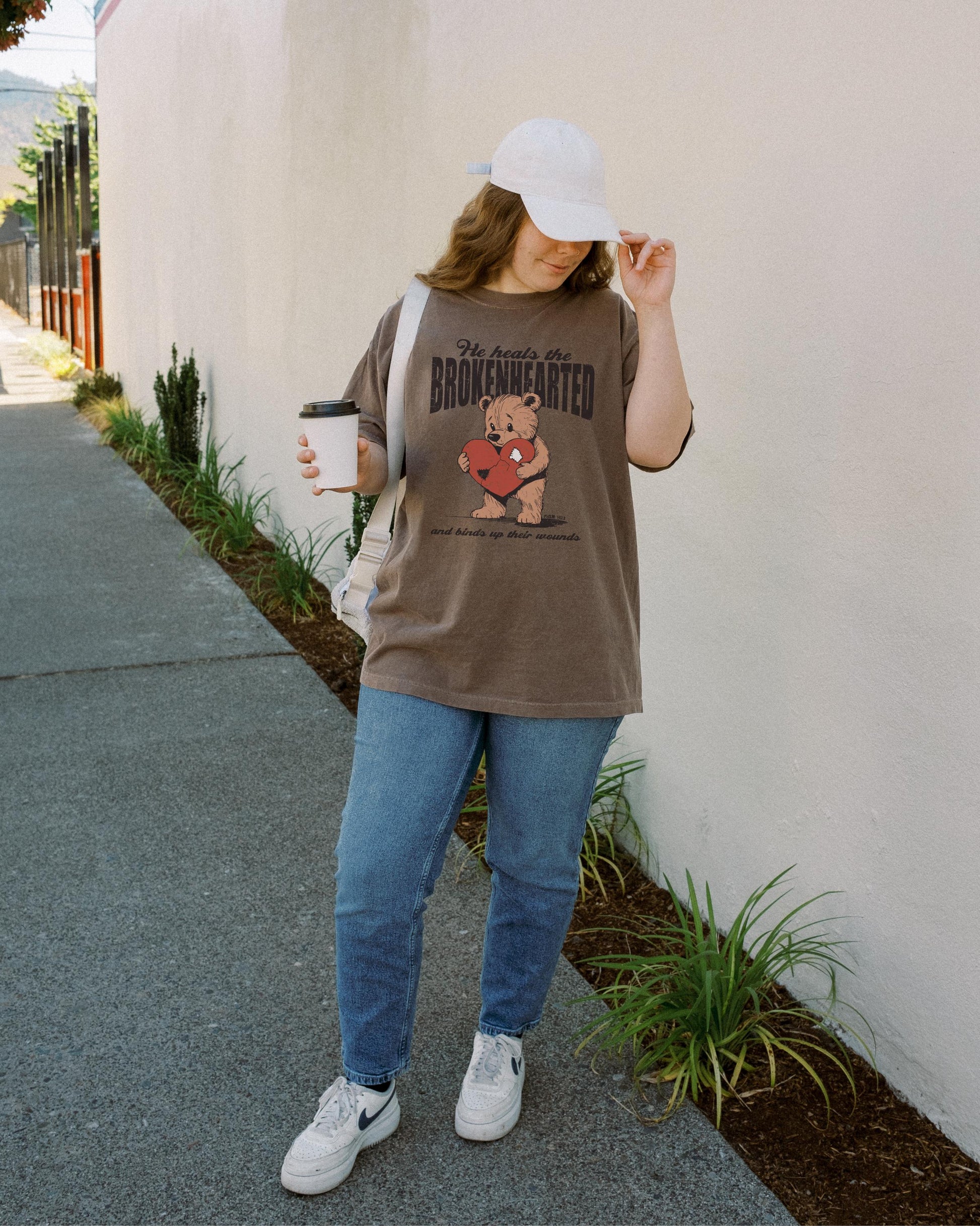 He Heals the Brokenhearted Tee: Christian Bible Verse Graphic T-Shirt