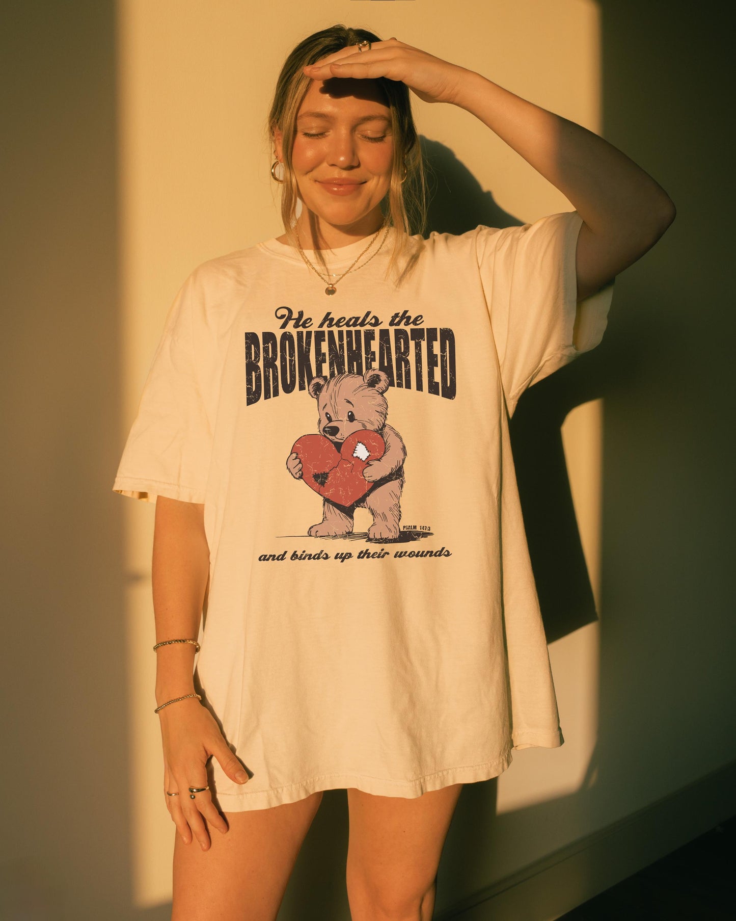 He Heals the Brokenhearted Tee: Christian Bible Verse Graphic T-Shirt